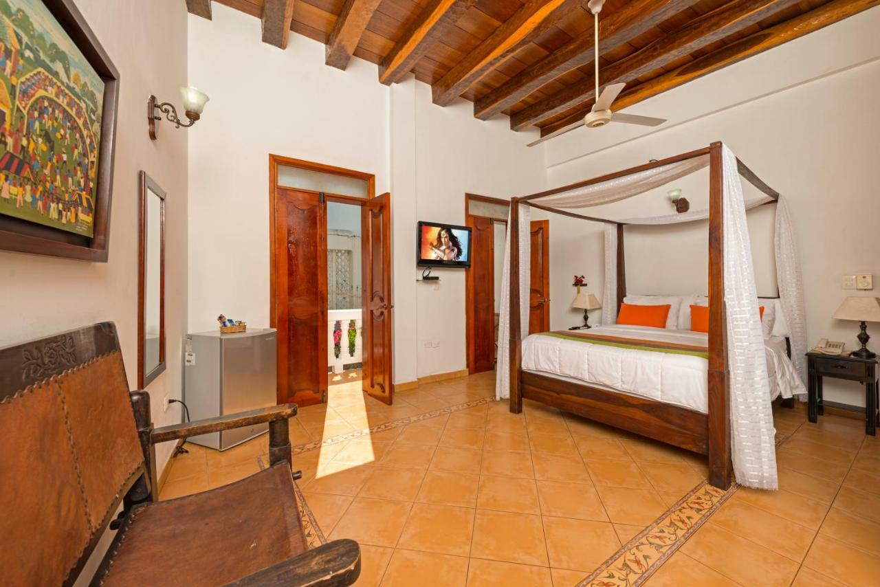 מלון Cartagena Casa Del Curato מראה חיצוני תמונה